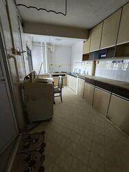 Blk 230 Jurong East Street 21 (Jurong East), HDB 5 Rooms #563499251